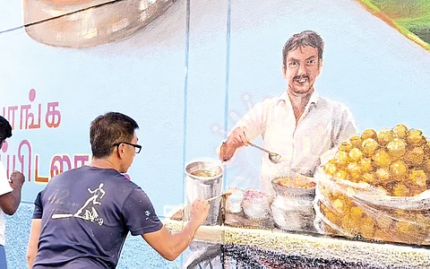 பார்த்தோம், நின்றோம், ரசித்தோம்..!