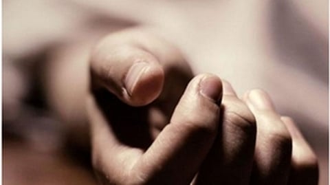 தற்கொலை