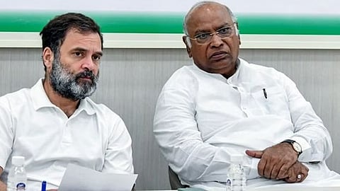 ராகுல் காந்தி, மல்லிகார்ஜுன கார்கே (கோப்புப்படம்)