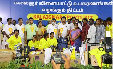 தோல்வி, வெற்றி இரண்டையும் சமமாக பார்க்கக் கூடியவர் கருணாநிதி: அமைச்சர் உதயநிதி