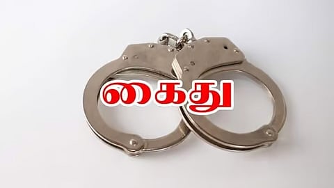 கைதான 22 பேரில் இருவா் அகதிகள்: உளவுத்துறையினர் விசாரணை