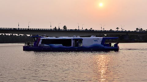 தொடா்கதையாகும் விபத்துகள்!