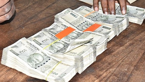 பறக்கும் படைகளின் பணப் பறிமுதலால் சிக்கல்கள்!