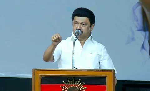 பிரசார மேடையில் மு.க. ஸ்டாலின்