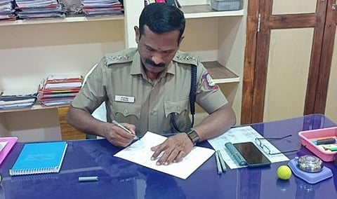 சி.நல்லு