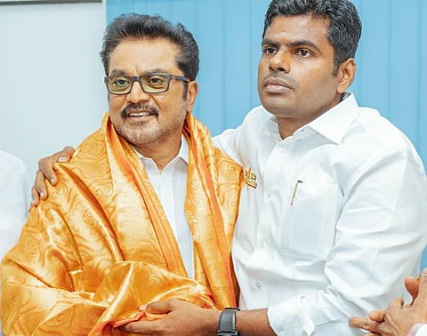 'சரத்குமாரை தமிழகத்தில் அடைத்துவைக்க பாஜக விரும்பவில்லை'