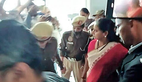 சந்திரசேகா் ராவின் மகள் கவிதாவுக்கு 7 நாள் காவல்