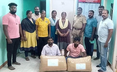 கைது செய்யப்பட்ட பூஞ்சோலை, முகுந்தன்.