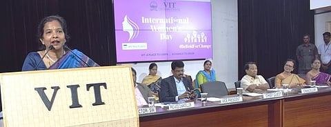 பாலின பன்முகத் தன்மையை உறுதி செய்வது அவசியம்:
தொழிலதிபா் பல்லவி சாஸ்திரி