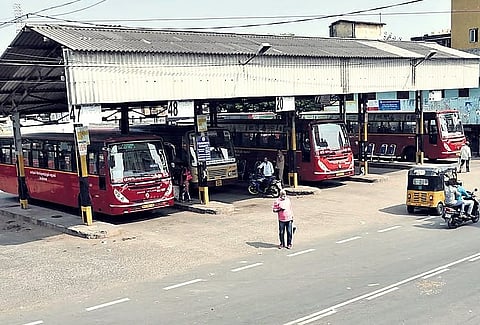 வில்லிவாக்கம் பேருந்து நிலையம்