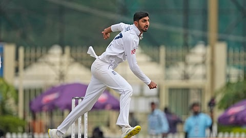 சோயப் பஷீர்