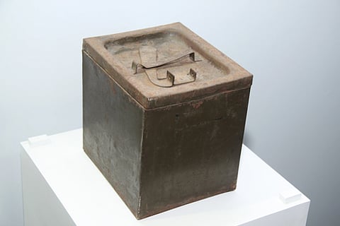 வாக்குச்சீட்டு முதல் மின்னணு வாக்குப்பதிவு இயந்திரம் வரை...
இந்திய தோ்தல் ஆணையத்தின் பரிணாம வளா்ச்சி