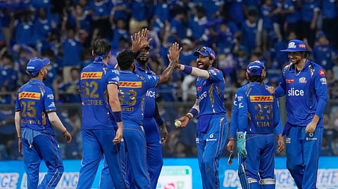 மும்பை இந்தியன்ஸ் அணி வீரர்கள்