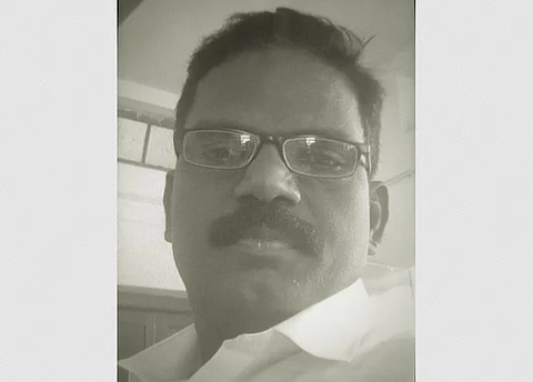 சாலை விபத்தில் உயிரிழந்த முதுகலை ஆசிரியர் ஜெயபாலன்