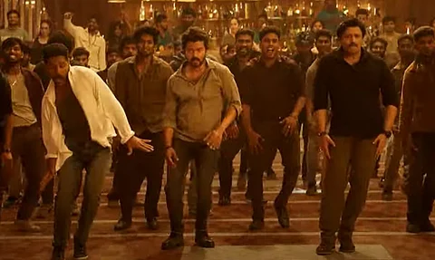 விஜய் குரலில் வெளியானது 'விசில் போடு' பாடல்!
