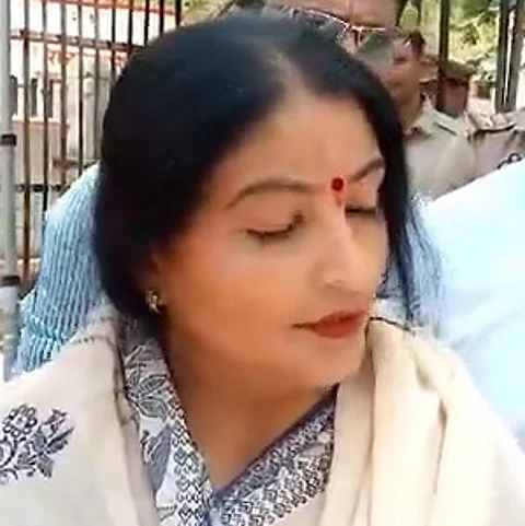 மிர்துளா கத்தேரியா