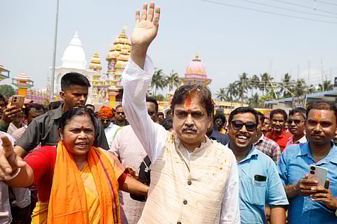 கொல்கத்தா உயர்நீதிமன்ற முன்னாள் நீதிபதி அபிஜீத் கங்கோபாத்யாய