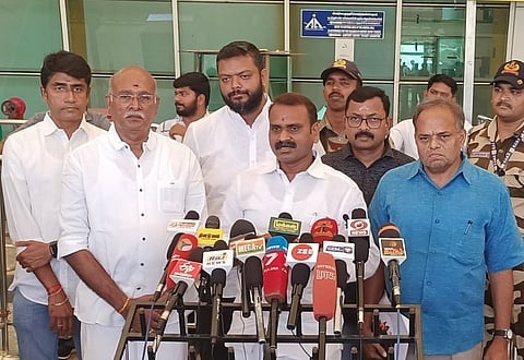 தேர்தல் ஆணையம் 24 மணி நேரமும் கண்காணிப்பில் இருக்க வேண்டும்: எல்.முருகன்