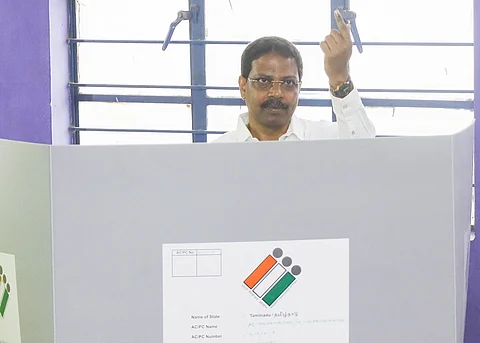 மாலை 6 மணிக்குள் வருபவர்களுக்கு டோக்கன்: சத்யபிரத சாகு
