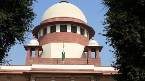 உச்சநீதிமன்ற வழக்குரைஞா் சங்கத்தில் மகளிருக்கு இடஒதுக்கீடு: உச்சநீதிமன்றம் உத்தரவு