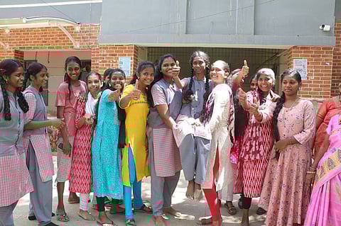 10 ஆம் வகுப்புத் தேர்வு முடிவுகள்: தமிழகத்தில் 29-வது இடத்தைப் பிடித்த நாகை!