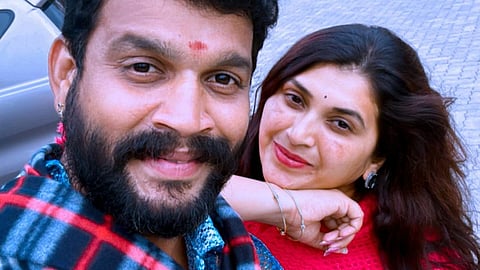 காதலி இறந்த சோகத்தில் சீரியல் நடிகர் தற்கொலை!