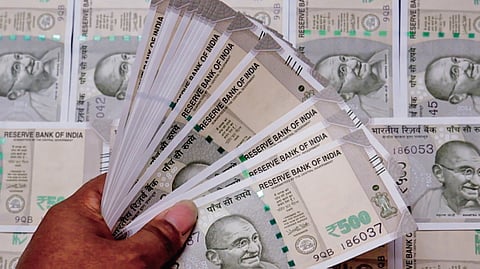 மக்களவைத் தேர்தல்: வரலாறு காணாத அளவில் ரூ.1,100 கோடி பணம், நகைகள் பறிமுதல்!