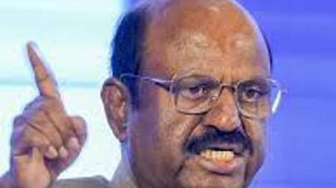 ஆளுநா் சி.வி.ஆனந்த போஸ்