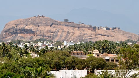 திண்டுக்கல் மாநகராட்சி எல்லை விரிவாக்கம்:
ஊராட்சிகள் பட்டியல் மாற்றத்தால் குழப்பம்!