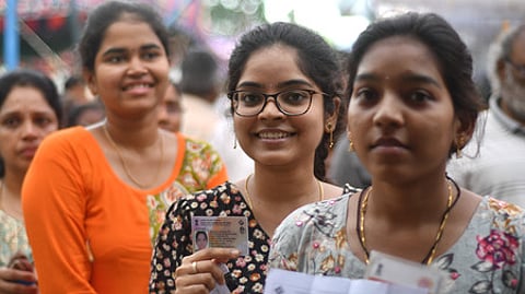 பெண் வாக்காளர்கள்