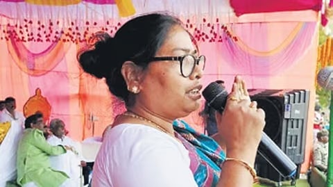 ஒடிஸாவில் ஹேமந்த் சோரனின் சகோதரி போட்டி!