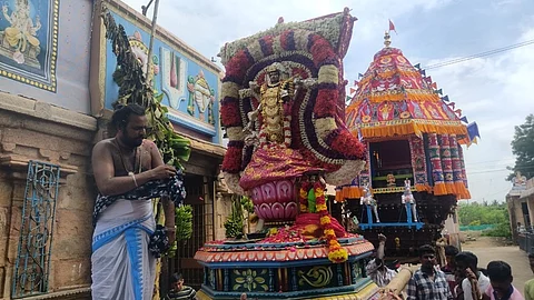 உத்தமர் கோயிலில் பிச்சாண்டேஸ்வரர் திருவீதி உலா!