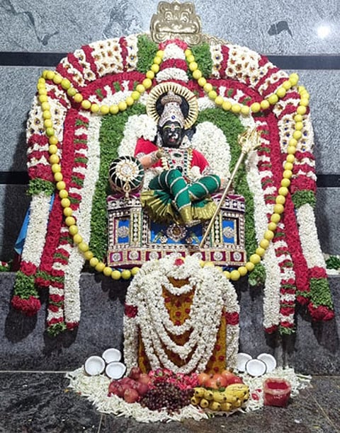 காசில் மாரியம்மன் திருவிழா