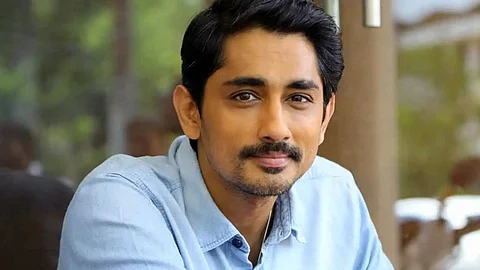 நீண்ட நாள்களுக்குப் பிறகு காதல் படத்தில் நடிக்கும் சித்தார்த்!