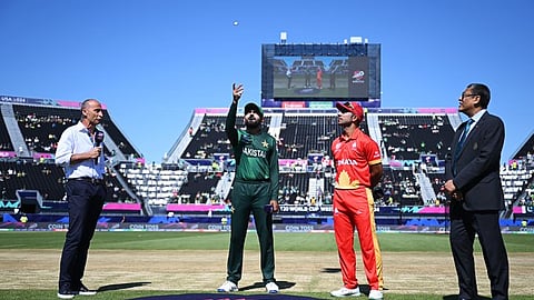 பாகிஸ்தான் பந்துவீச்சு; தொடர் தோல்விகளுக்கு முற்றுப்புள்ளி வைக்குமா?