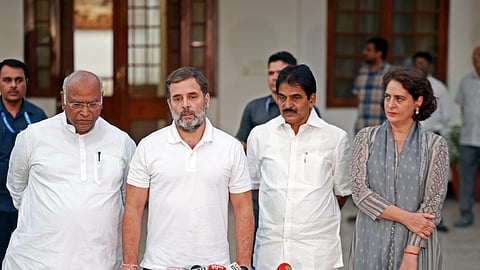 வயநாடு தொகுதியில் ராஜிநாமா: மக்களவைத் தலைவர் அலுவலகத்துக்கு ராகுல் கடிதம்