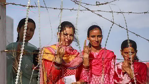 அருணாச்சல், சிக்கிமில் ஆட்சியை தக்கவைக்கும் ஆளும் கட்சிகள்: வெற்றி நிலவரம்!