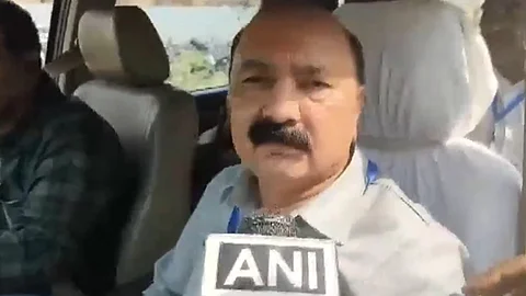 ரே பரேலியா? வயநாடா? - அமேதி வெற்றி வேட்பாளர் கருத்து!