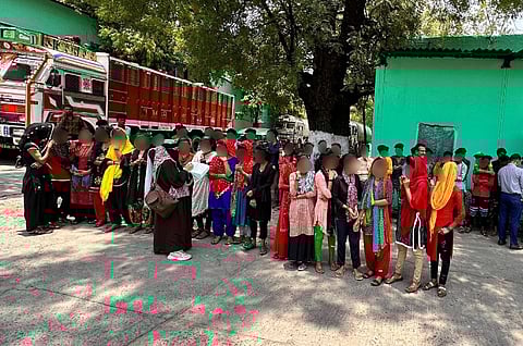 மதுபான ஆலையில் மீட்கப்பட்ட 39 குழந்தைத் தொழிலாளர்களைக் காணவில்லை: ம.பி.யில் பரபரப்பு!