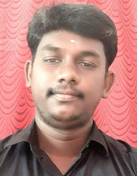 கைதான விஏஓ சம்பத்.