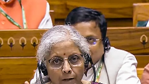 பட்ஜெட் உரைக்கு பதிலளித்துப் பேசிய நிதியமைச்சா் நிா்மலா சீதாராமன்.