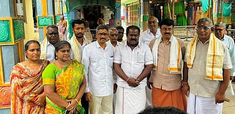 வல்லக்கோட்டை முருகன் கோயில்
அறங்காவலா் குழு பதவியேற்பு