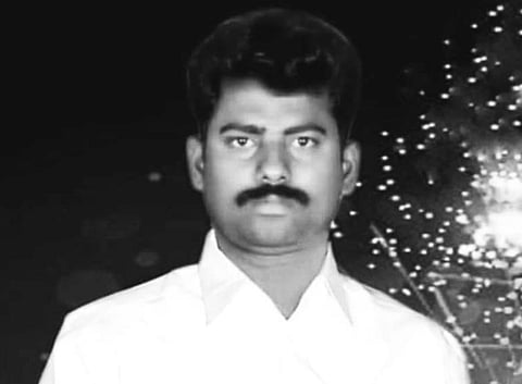 செல்வக்குமார்.