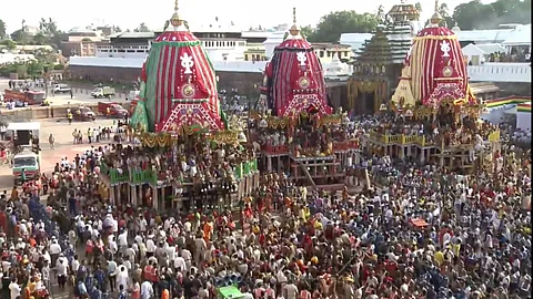 பிரமாண்டமாகத் தொடங்கிய புரி ஜெகந்நாதர் ரத யாத்திரை