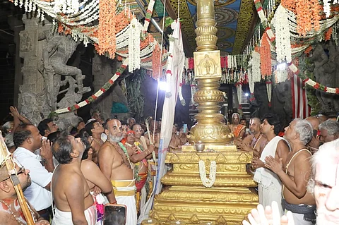 ஆடிப்பூரத் தேரோட்ட திருவிழா கொடியேற்றத்துடன் தொடக்கம்.