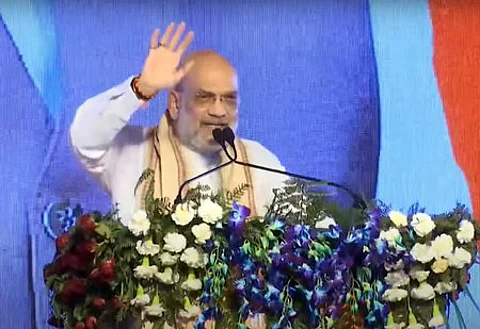 ஹரியாணாவில் செவ்வாய்க்கிழமை நடைபெற்ற பிற்படுத்தப்பட்டோா் பிரிவினா் மாநாட்டில் பங்கேற்று உரையாற்றிய மத்திய உள்துறை அமைச்சா் அமித் ஷா.