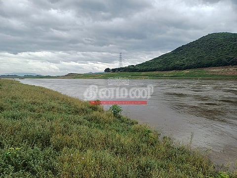 மேட்டூர் அணைக்கு வரும் நீரின் அளவு வினாடிக்கு 6,712 கன அடியாக குறைந்தது.