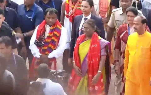 புரி ஜெகந்நாதர் கோயில் தேர் திருவிழாவில் குடியரசுத் தலைவர் திரெளபதி முர்மு, முதல்வர் சரண் மாஜி