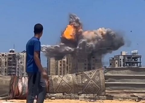 காஸா உயிரிழப்பு 38,919-ஆக உயா்வு