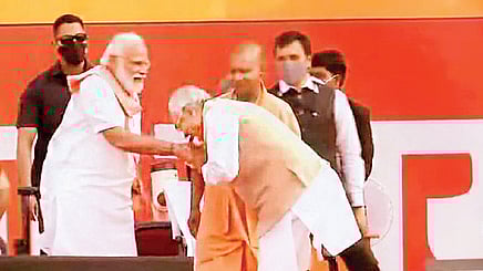 மோடி, நிதீஷ் குமாா்